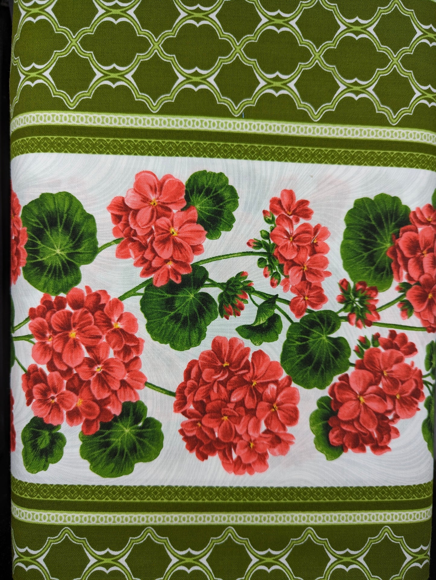Bettys Geranium Stripe Green