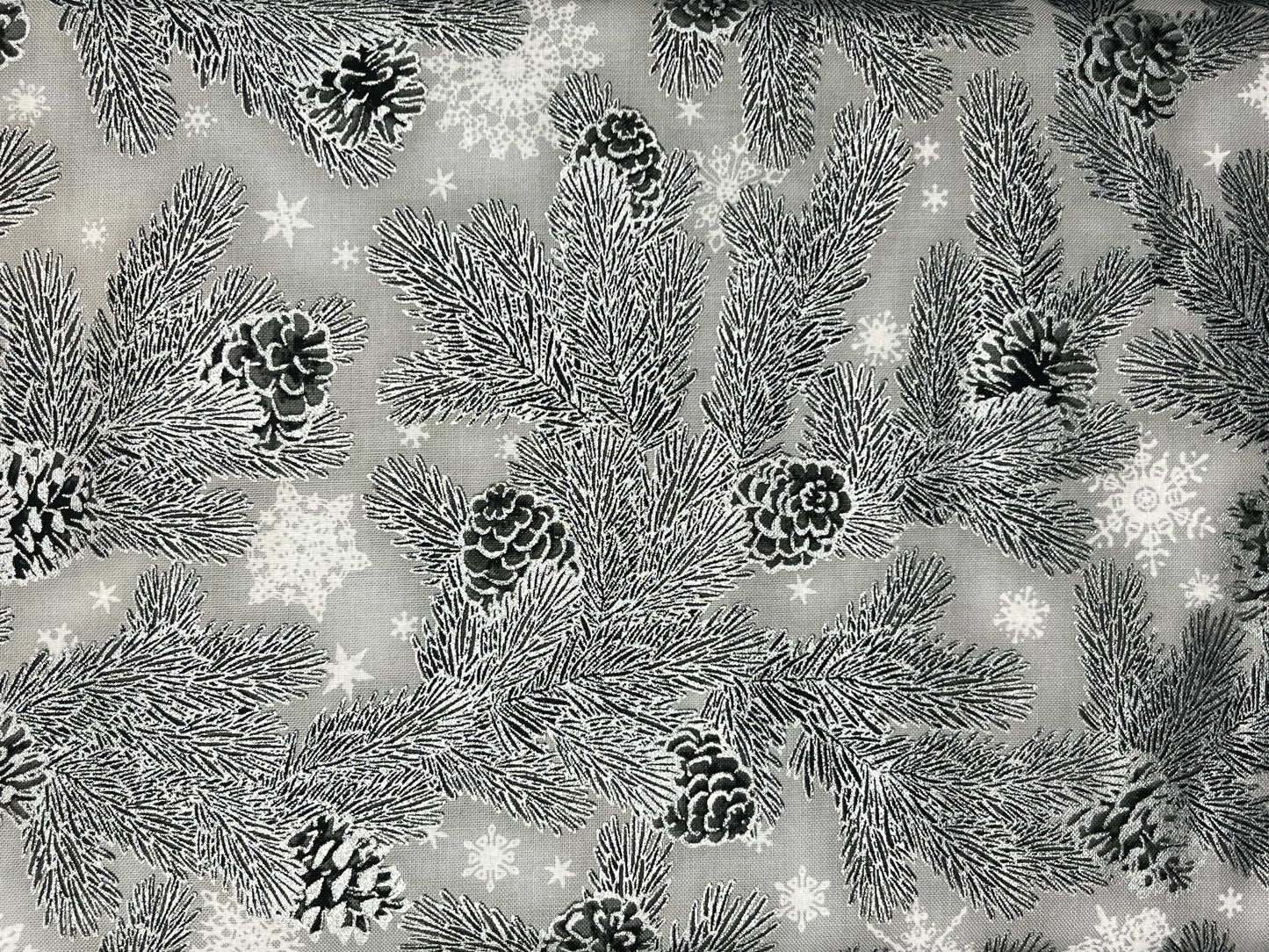 Holiday Flourish 15 Silver