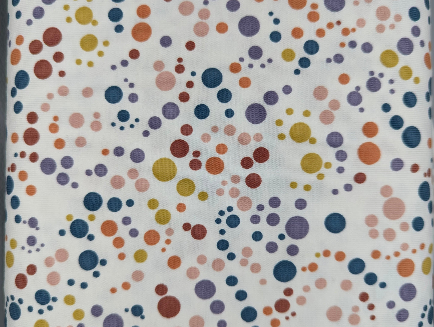 Mix Dots White