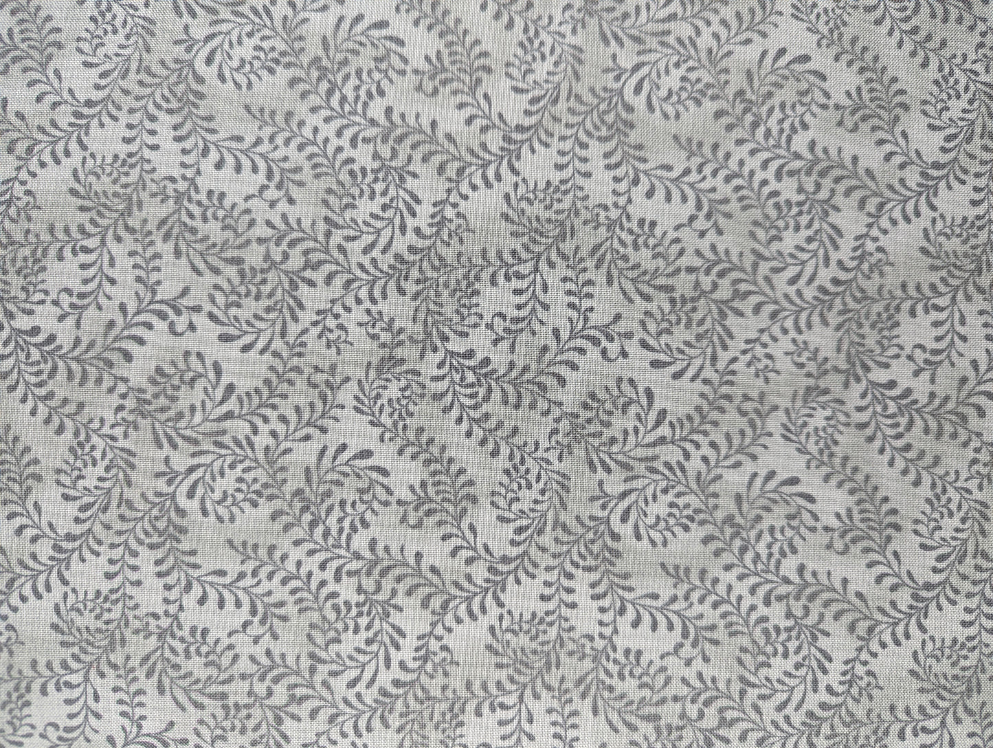 Swirling Leaves grey