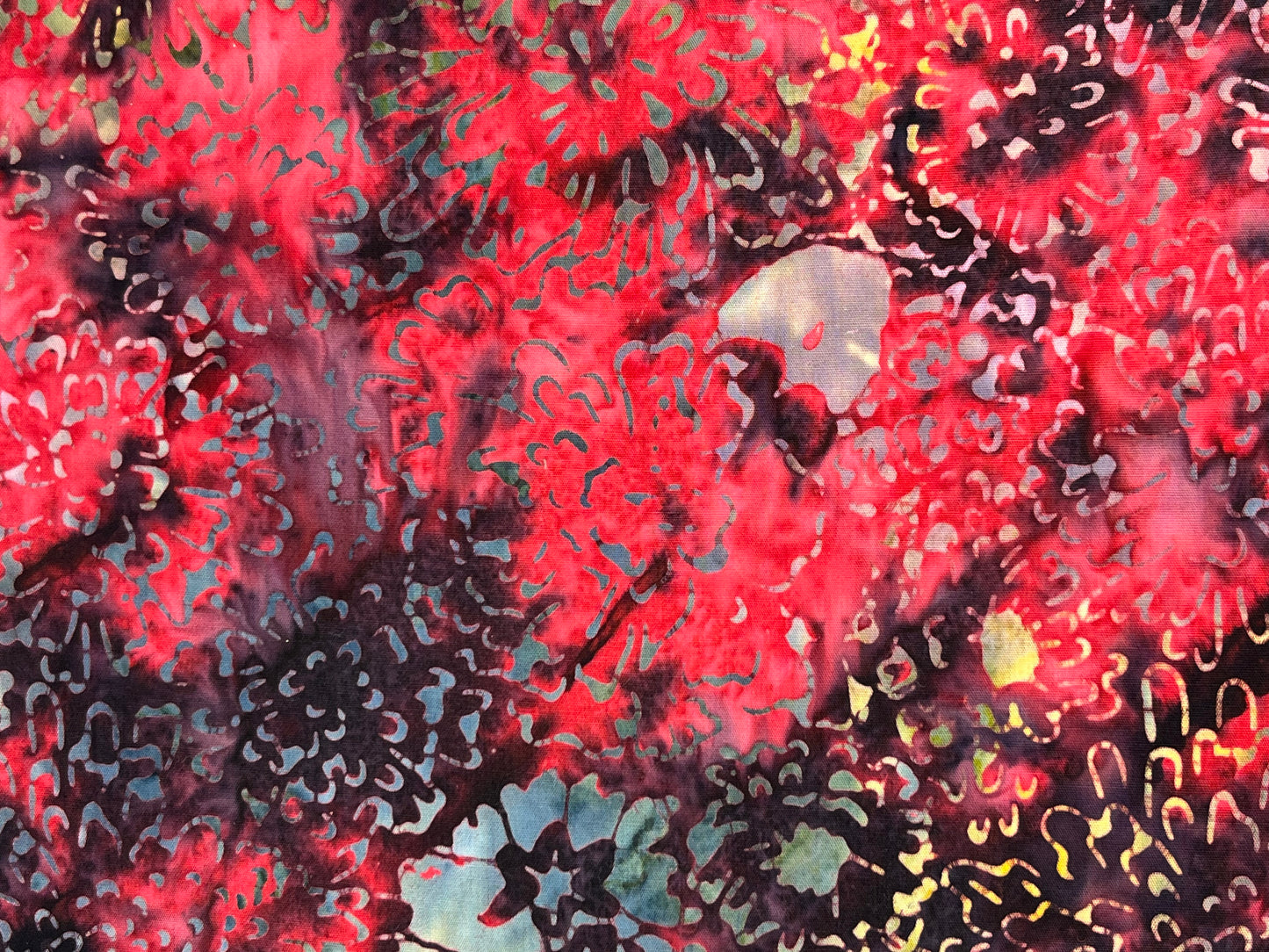Batiks Tonga Cranberry